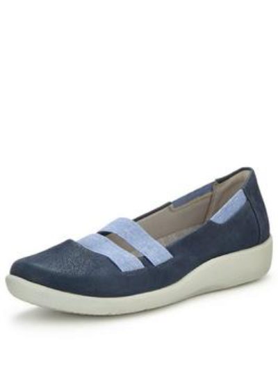 Clarks Sillian Rest Slip On Shoe